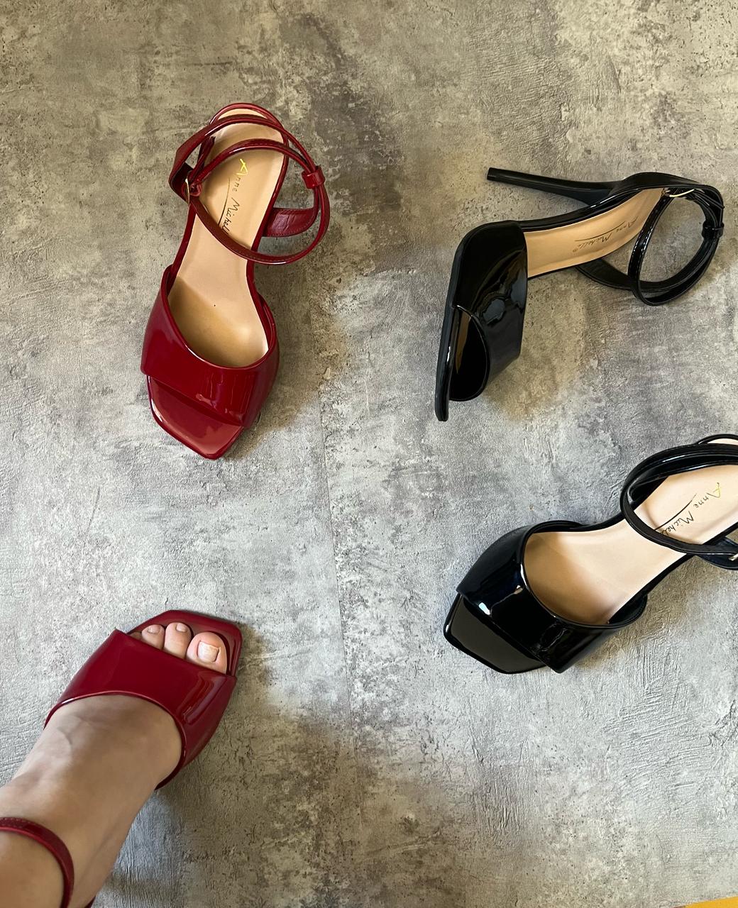 Zapatilla con Tacón