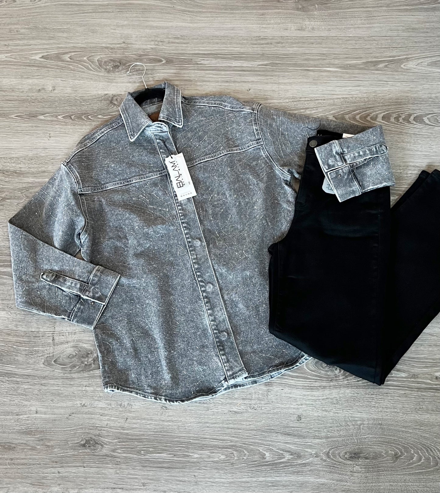 Camisa Gris brillos Balam