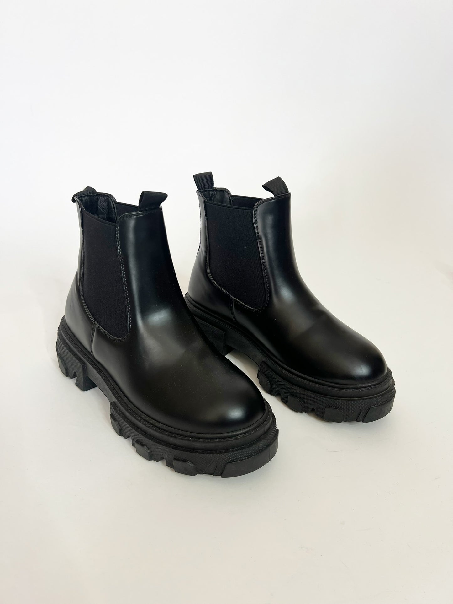 Botin suela alta