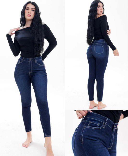 Jean Skinny Oscuro